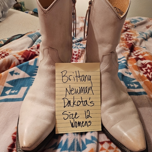 Tecovas Dakota Whitewash - Picture 2 of 6